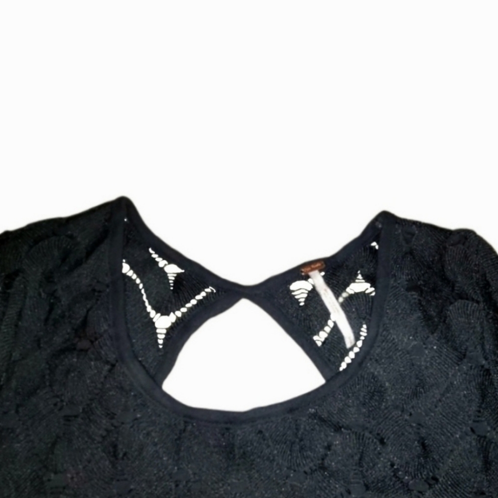 Free People Wild Thing Crochet Knit Black Mini Dress sz S Open Back Long Sleeve - Picture 5 of 15